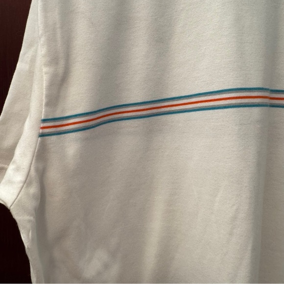 Salty Brand Very Clean White t-shirt with Aqua/Orange pin strips Size Large - Picture 9 of 9